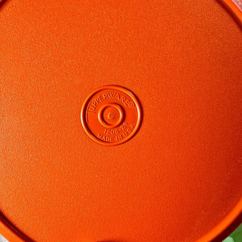 Tupperware vintage kitchen